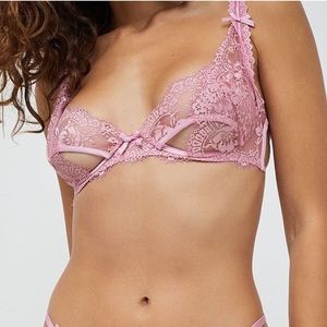 NWT For Love And Lemons Shimmer Lace Bra Rosewood Size XL